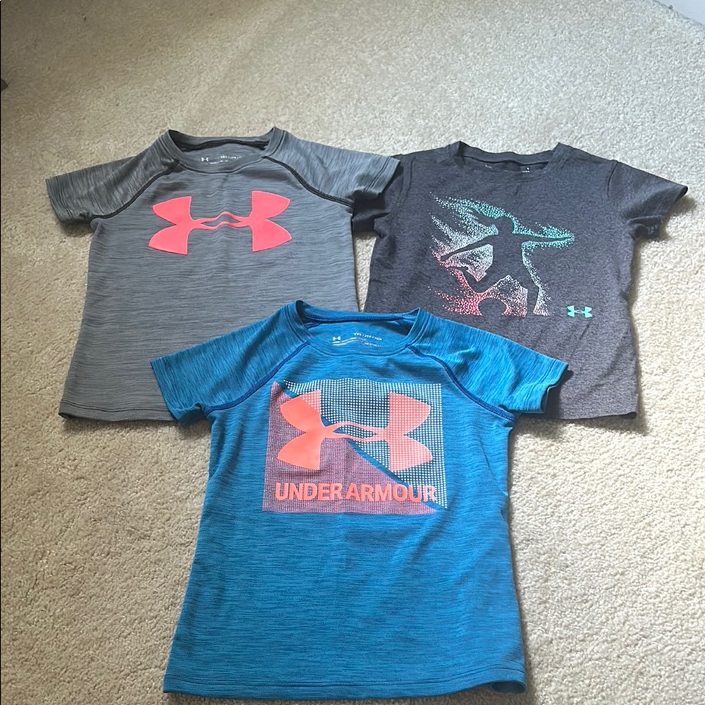 Under Armour Blue and Gray Short Sleeve Tees